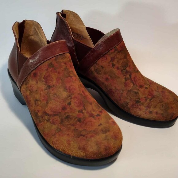Alegria Floral suede 'Natalee' brown ankle bootie size 8, Euro 38 - Picture 1 of 11
